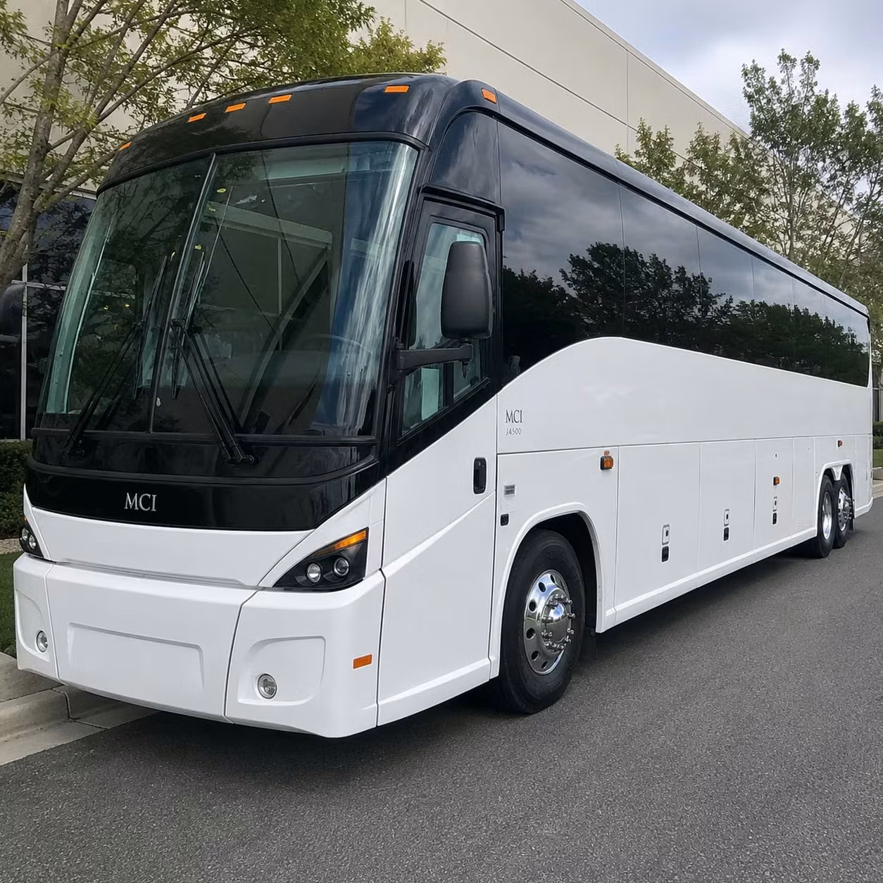 book reliable airport transfer shuttles between carlsbad and mcclellan palomar airport