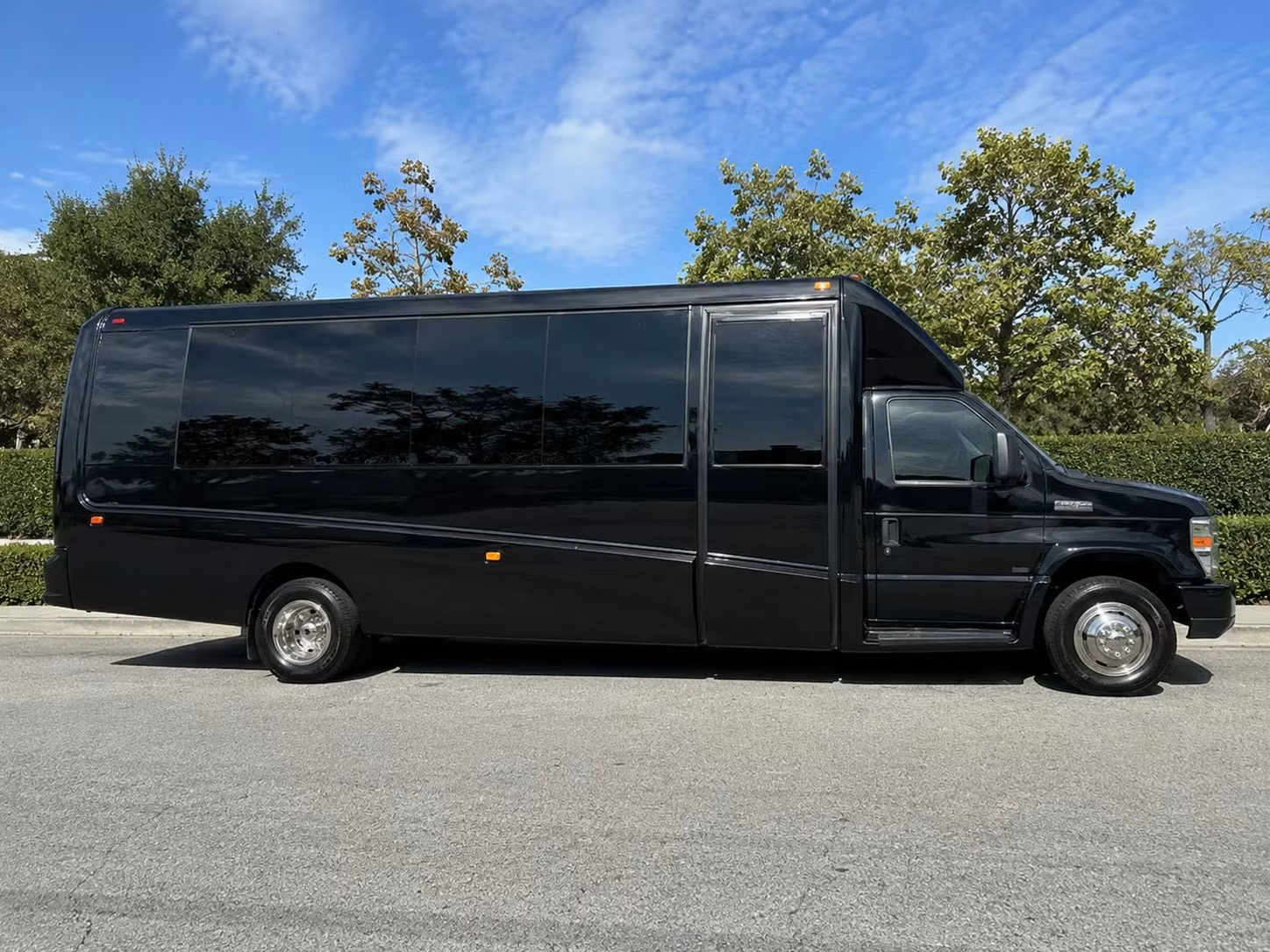prom homecoming bus rentals in carlsbad